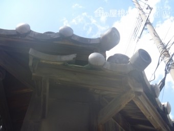 個人宅の装飾瓦