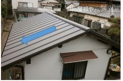 立葺き屋根