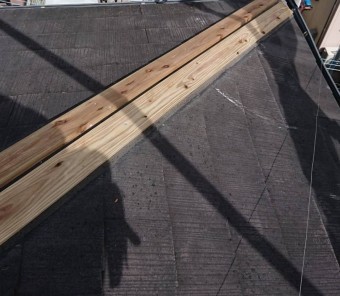 西宮市三階建て棟板金取付