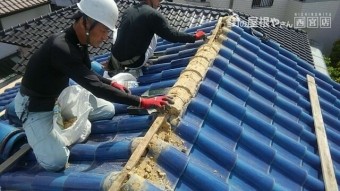 棟瓦積み直し