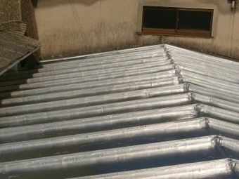 青からシルバーへ塗装工事