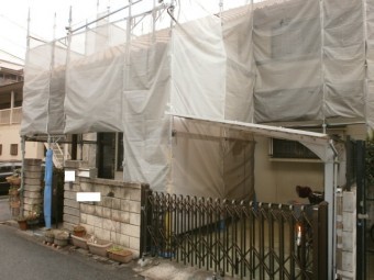 外壁塗装工事中