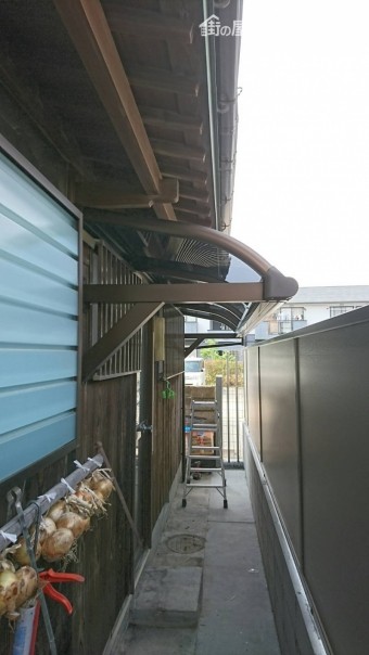直付けテラス屋根完成