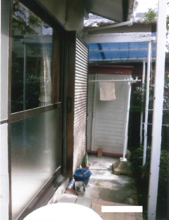 軒下