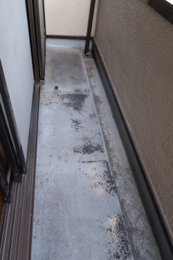 2FベランダFRP防水施工前