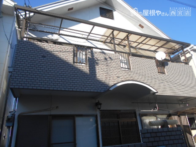 波板張り替え前