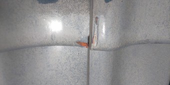 瓦の欠け