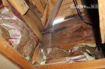 川西市雨漏り調査9