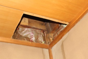 川西市雨漏り調査8
