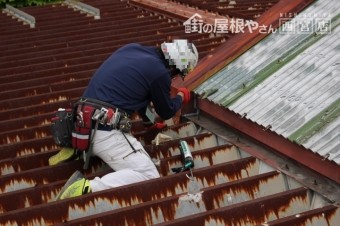 金属屋根修理
