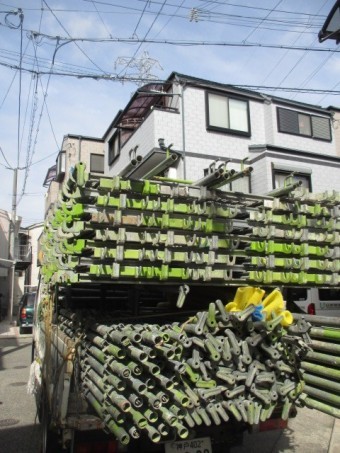 足場トラック
