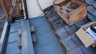下屋根葺替え5