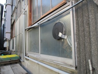 西宮市工場倉庫サッシ回り劣化