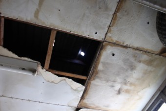 伊丹市倉庫屋根修理1