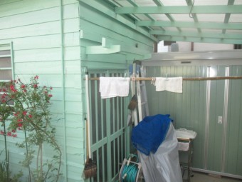 小屋の外壁塗装