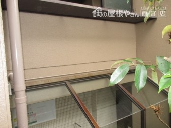 雨漏り硝子屋根