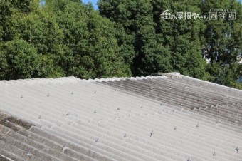 スレート屋根棟2