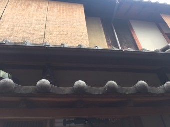 まんじゅう瓦