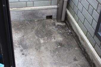 壁面雨漏り6