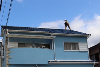 漆喰詰め直し現場1