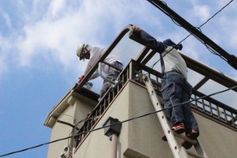 ベランダ屋根ポリカ板交換3