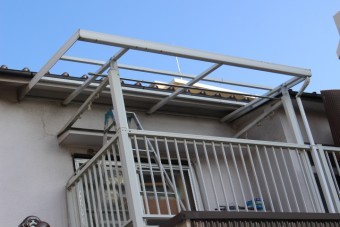 尼崎市テラス屋根修理1
