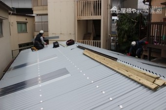 ガレージ屋根修理7