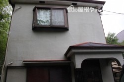 外壁クラック修理前