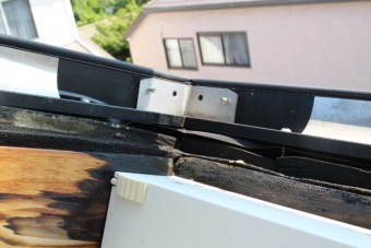 天窓雨漏り施工前3