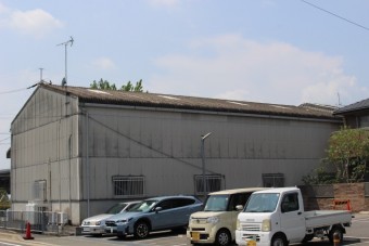 倉庫屋根カバー工事下見1