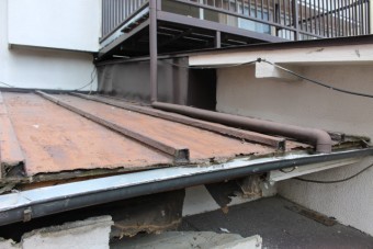 屋根軒天修理下見3