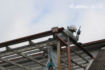 尼崎市ポリカ波板修理4