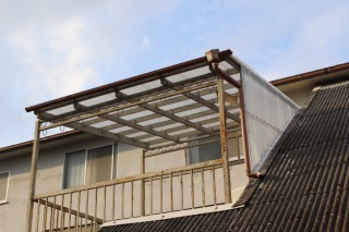 尼崎市ポリカ波板修理2