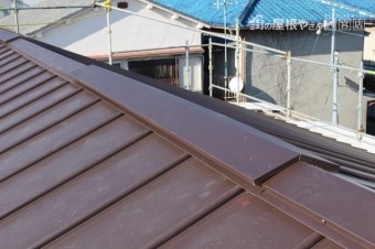 伊丹市屋根材張り作業8