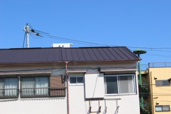 伊丹市屋根材張り作業10