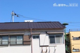 伊丹市屋根材張り作業10