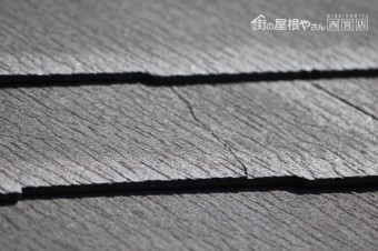 カラーベストのひび割れ4