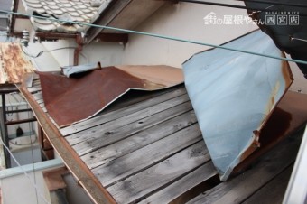 西宮市軒天修理現場調査3