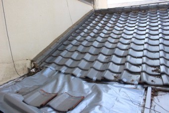 下屋根瓦棒修理3