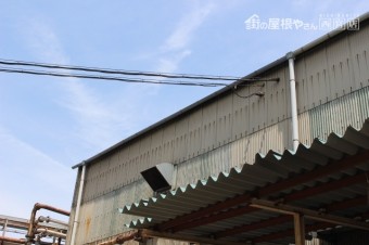 尼崎市工場雨樋修理11