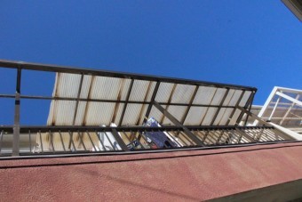 テラス屋根波板修理2