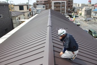 金属屋根
