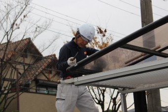 カーポート屋根修理中3