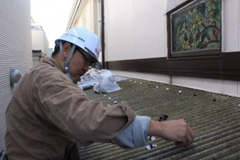 波板修理施工中3