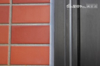 サッシ廻りコーキング5