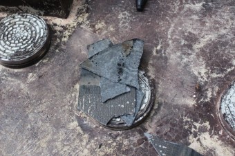 テラス屋根穴あき修理2