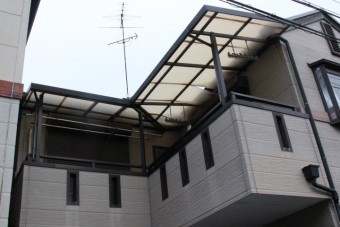 2Fベランダ屋根波板修理2