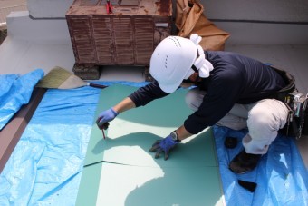伊丹市雨漏り修理中5