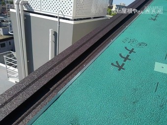 西宮市屋根カバー工事17