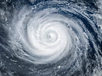 西宮市|気候変動による台風対策|屋根点検で住まいを守る安心工事